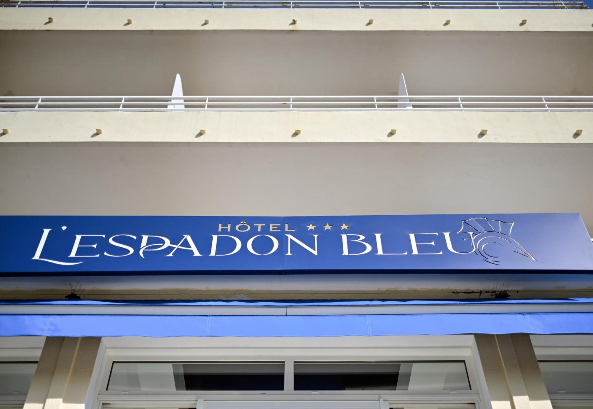 Hotel Espadon Bleu เลอลาวองดูว์ ภายนอก รูปภาพ