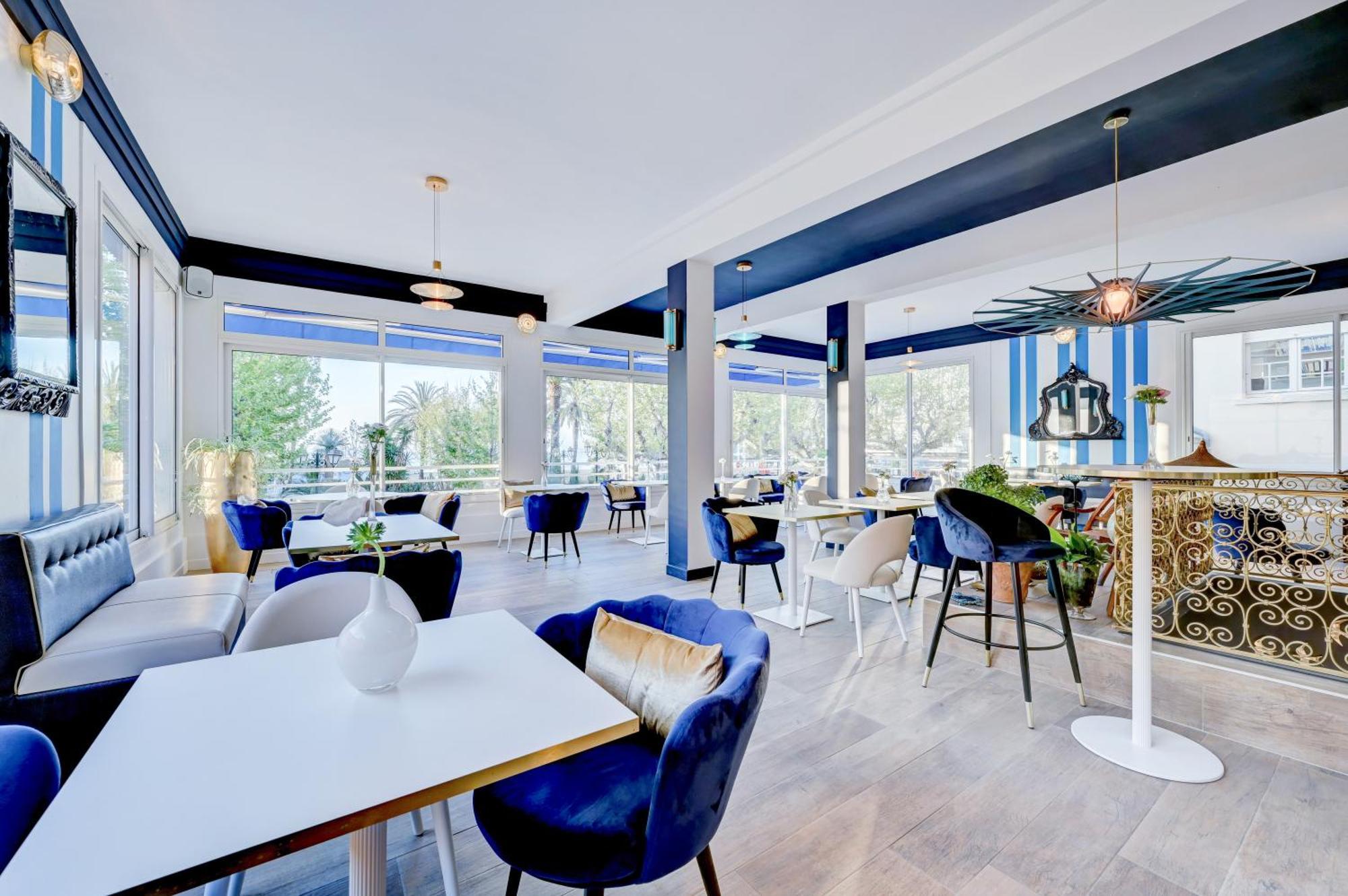 Hotel Espadon Bleu เลอลาวองดูว์ ภายนอก รูปภาพ