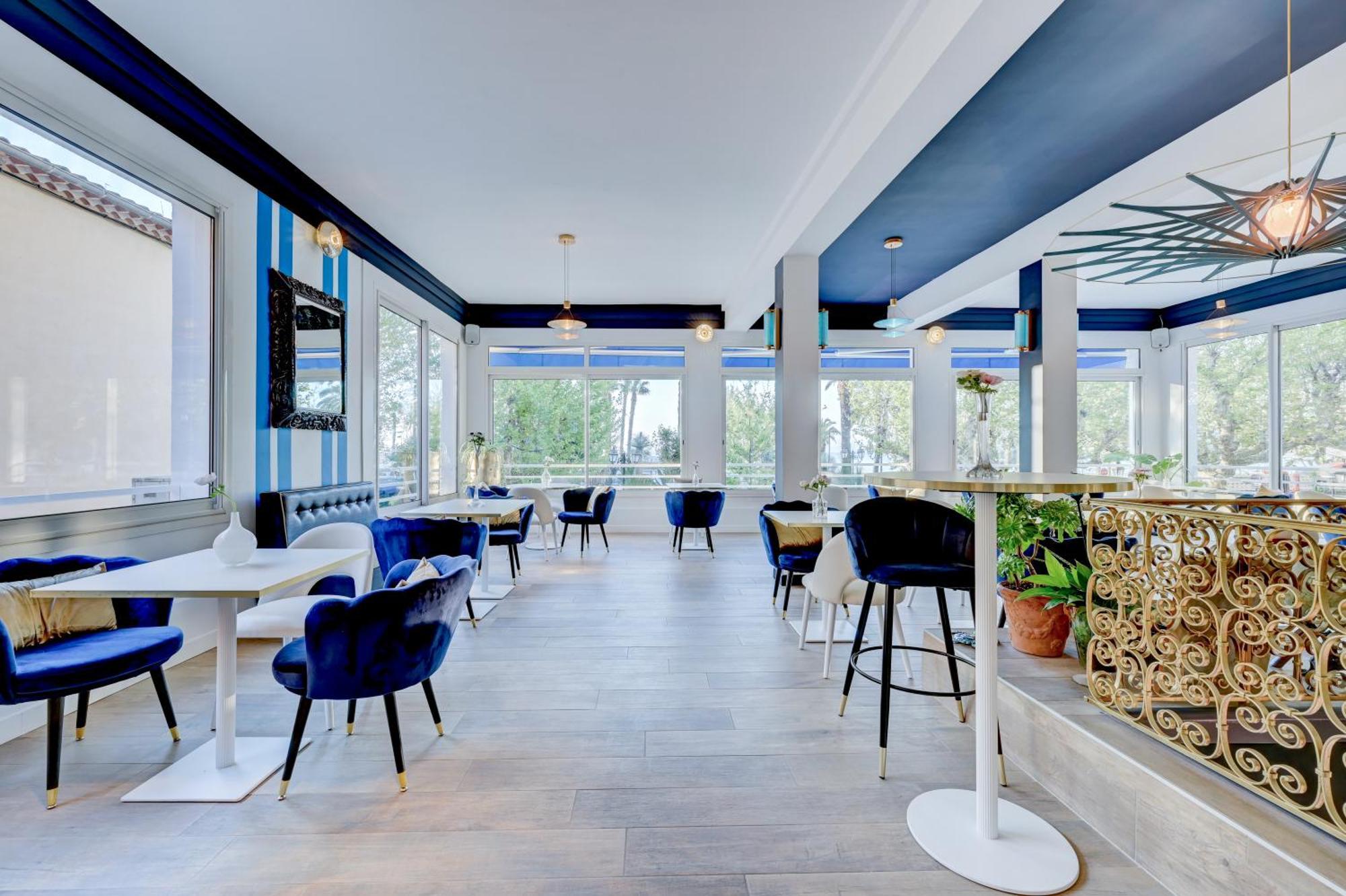 Hotel Espadon Bleu เลอลาวองดูว์ ภายนอก รูปภาพ