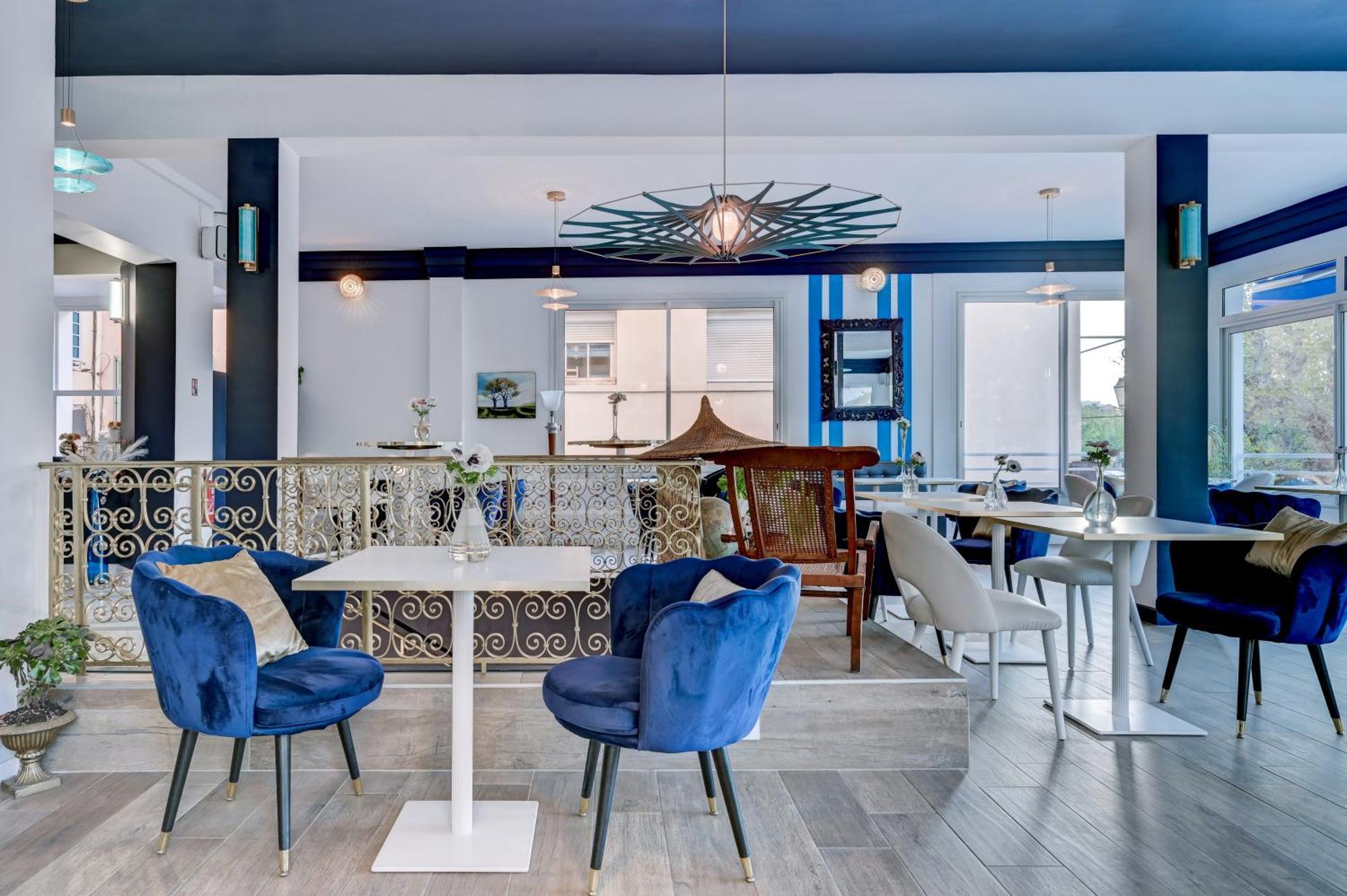 Hotel Espadon Bleu เลอลาวองดูว์ ภายนอก รูปภาพ